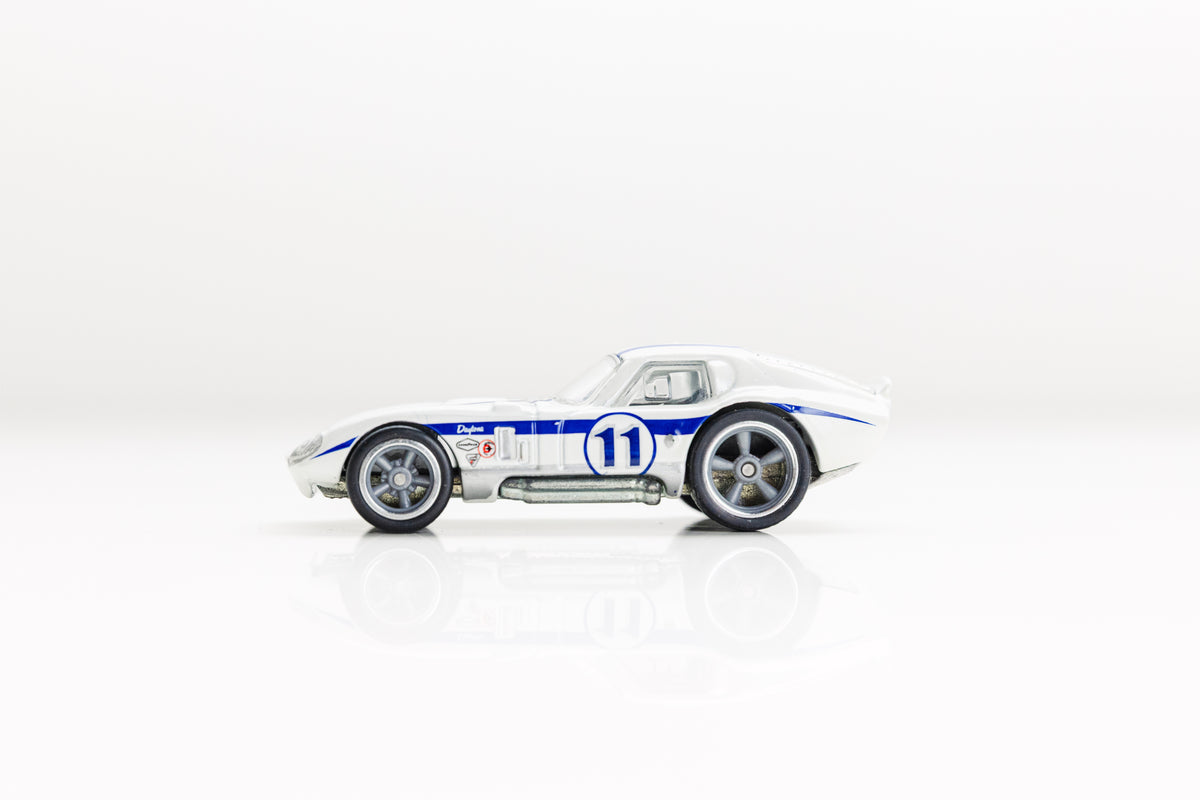 LOOSE Shelby Cobra Daytona - Garage