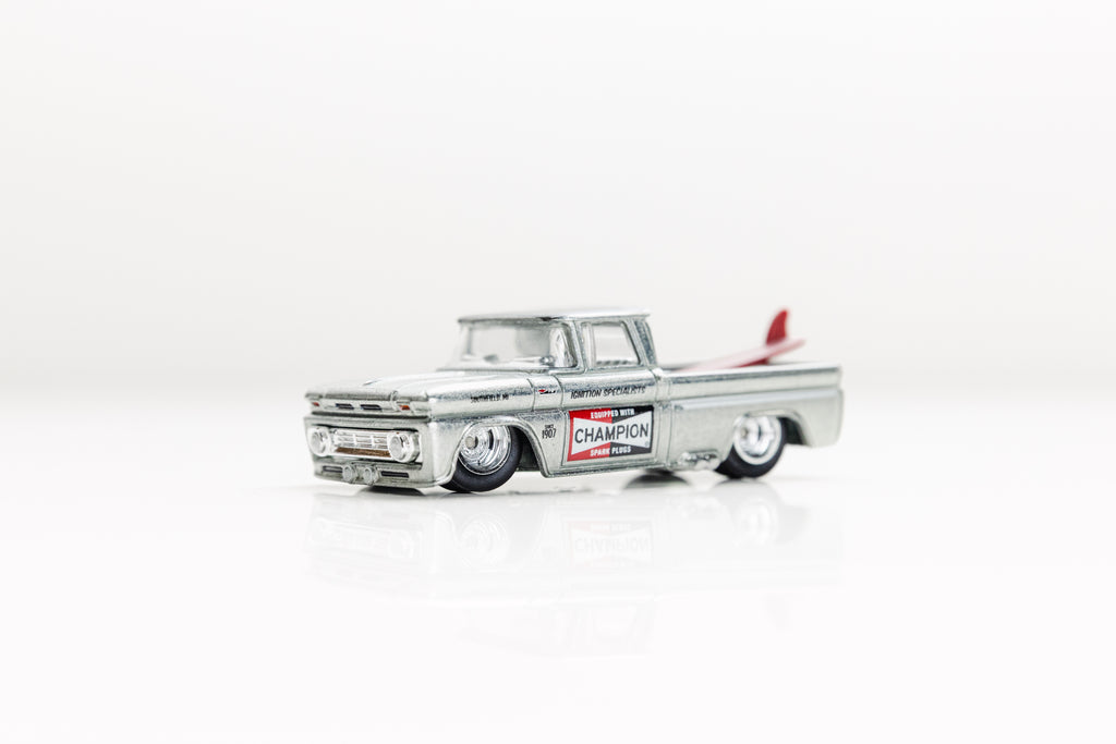 LOOSE '62 Chevy Pickup - Car Culture (Mark on hood)
