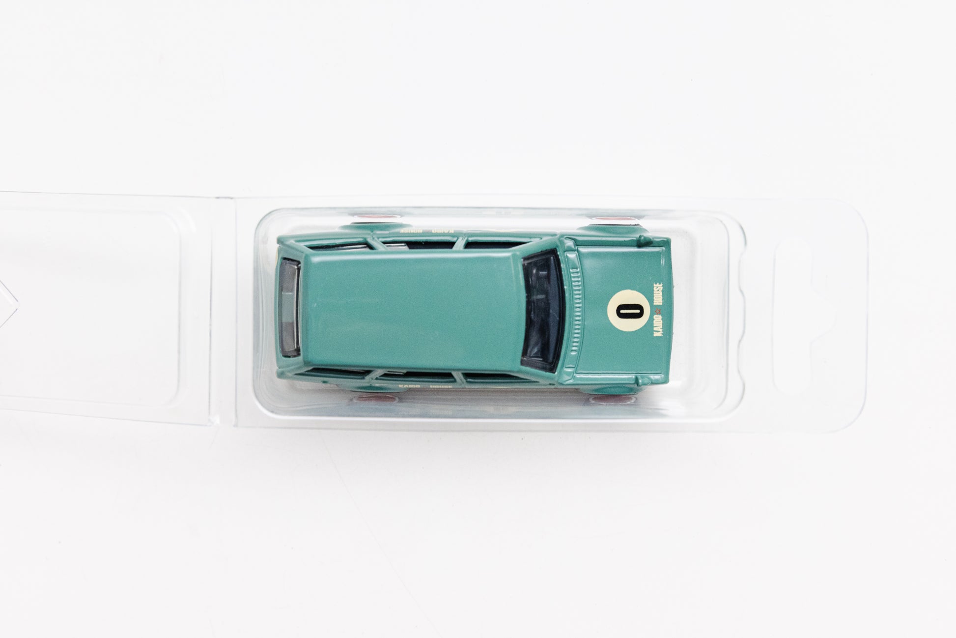 LOOSE Datsun 510 Wagon - Nissan Diorama