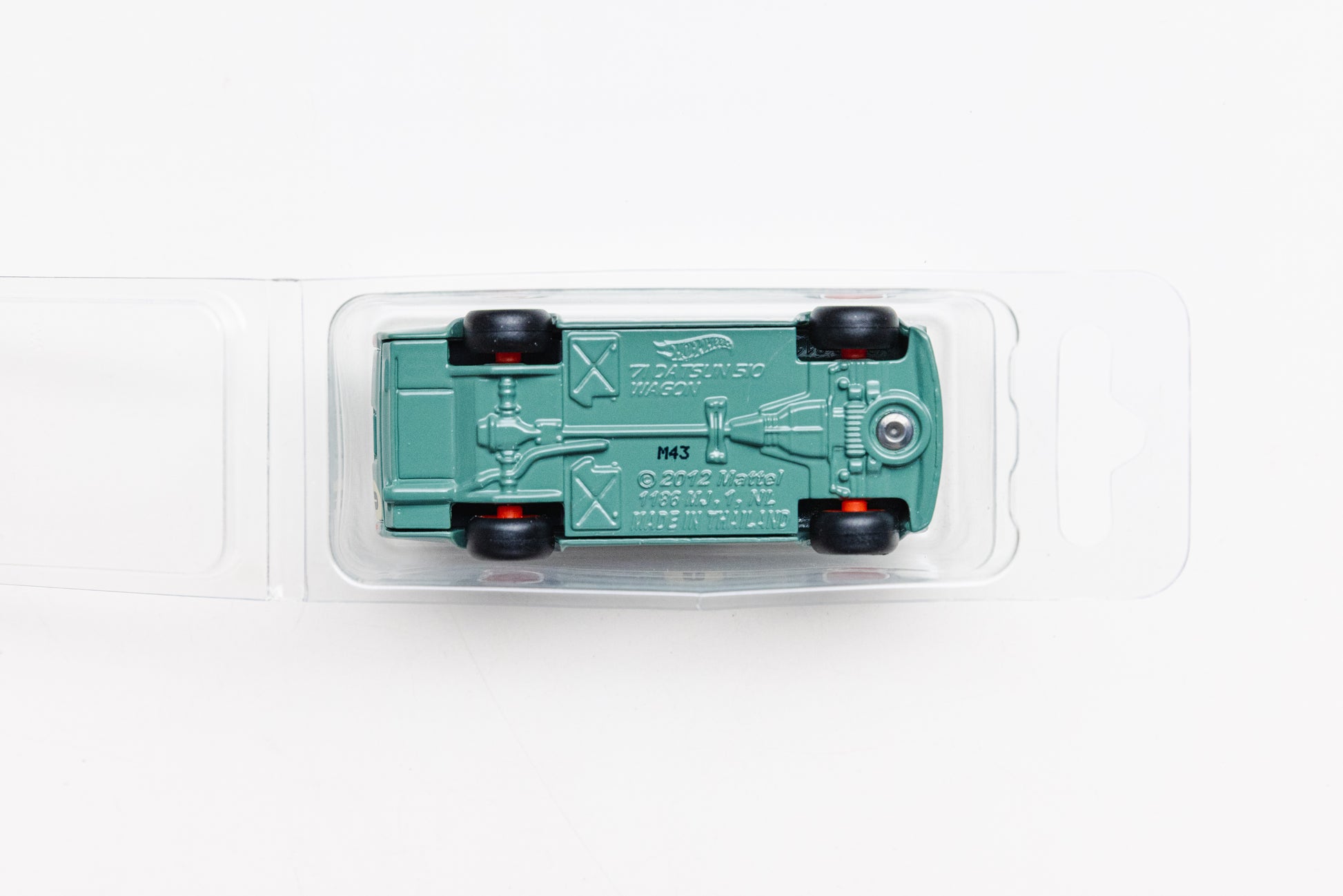 LOOSE Datsun 510 Wagon - Nissan Diorama