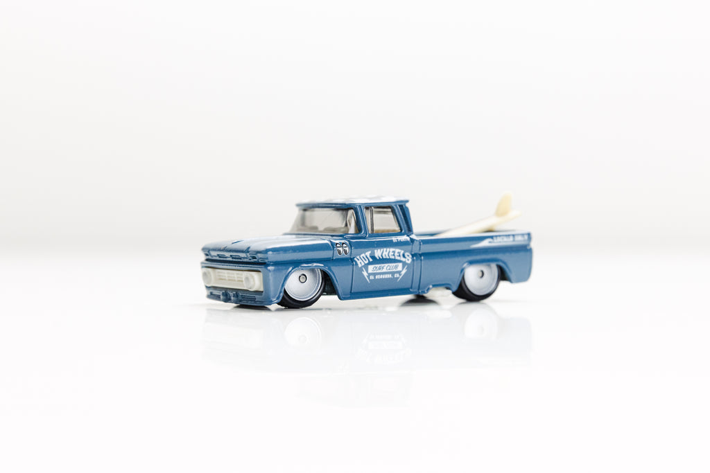 LOOSE '62 Chevy Pickup - Diorama