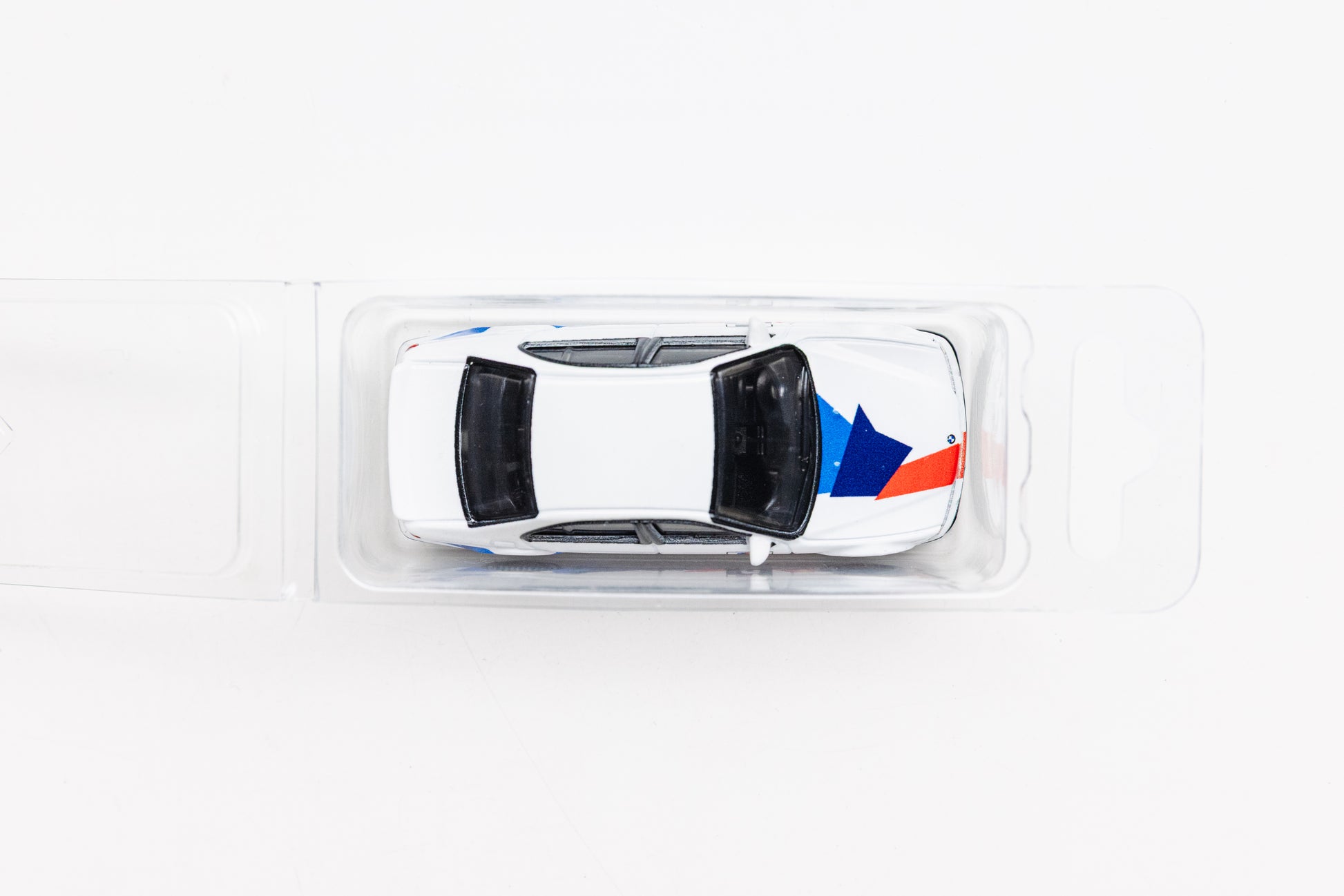 LOOSE 2001 BMW M5 - BMW Diorama