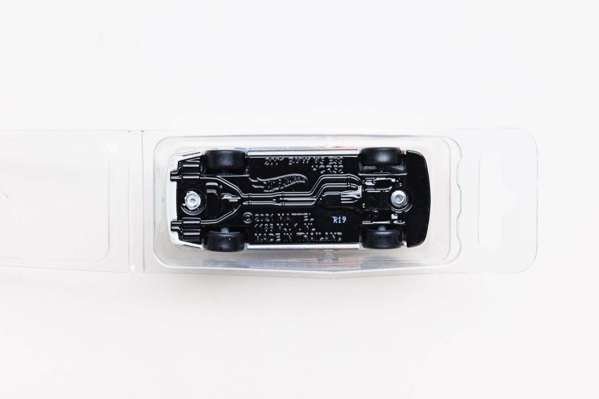LOOSE 2001 BMW M5 - BMW Diorama