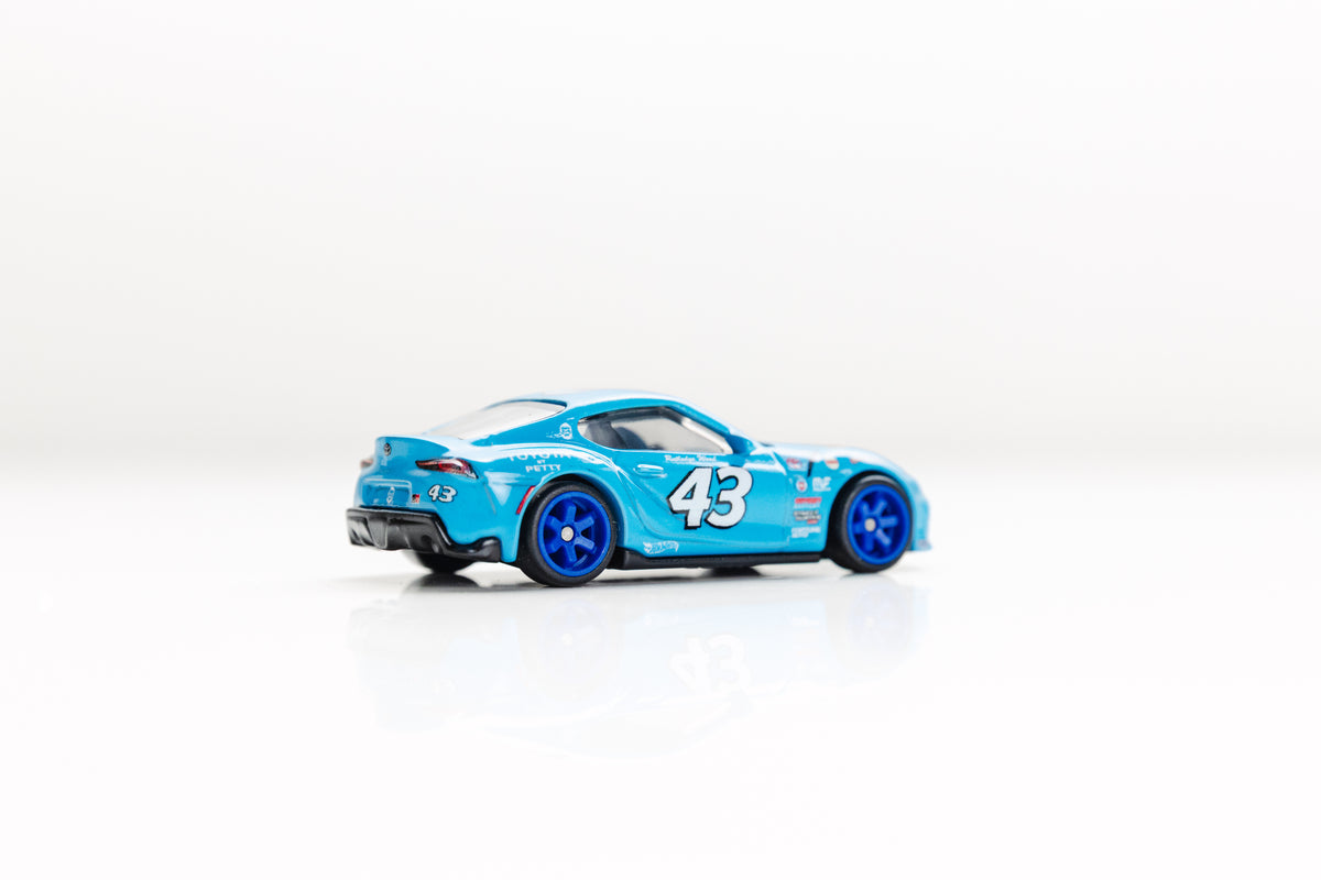 LOOSE 2021 Toyota GR Supra - Boulevard