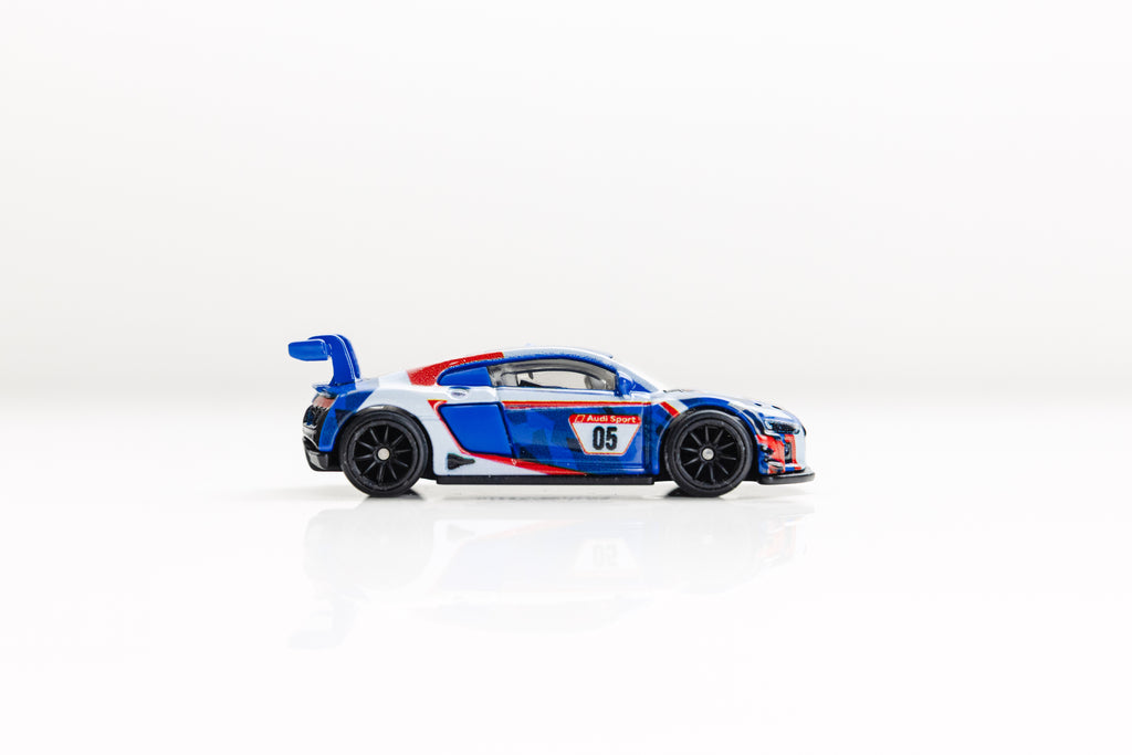 LOOSE Audi R8 LMS - Car Culture