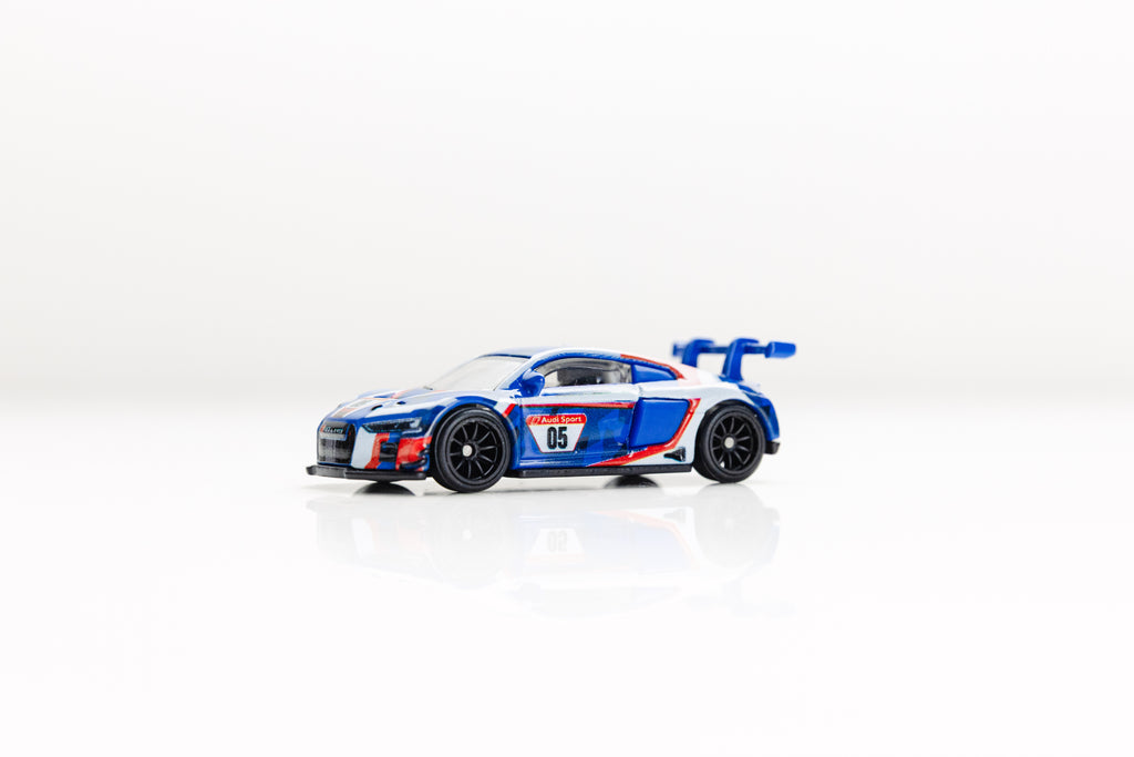 LOOSE Audi R8 LMS - Car Culture