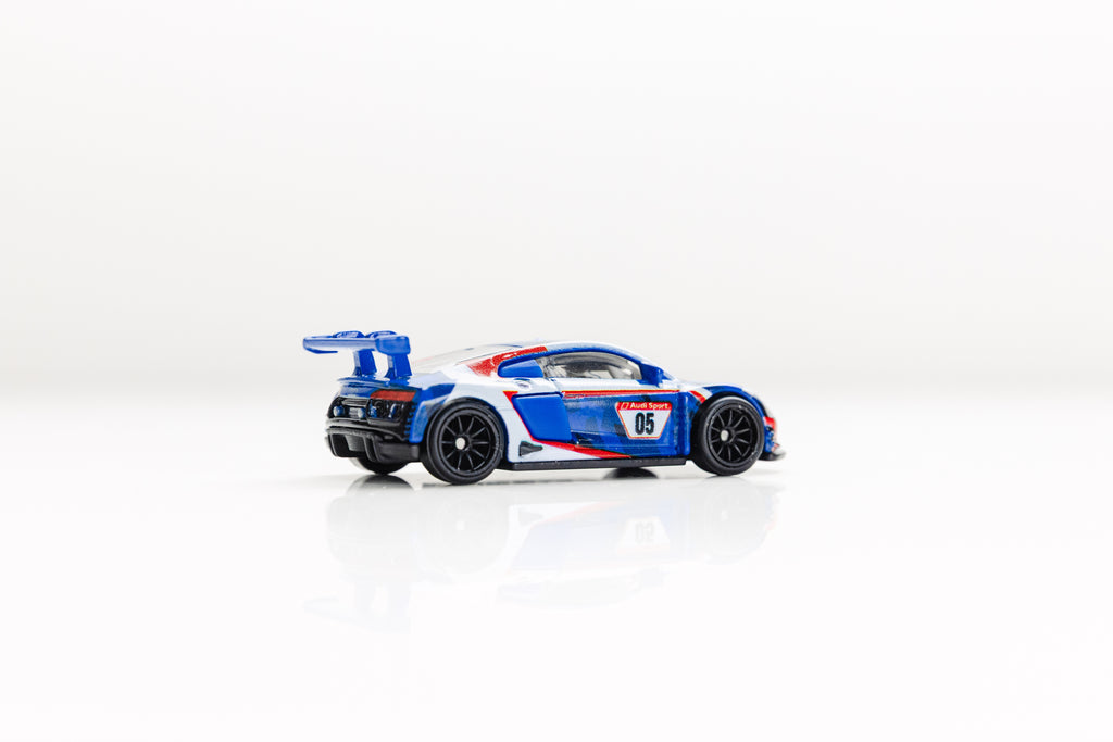 LOOSE Audi R8 LMS - Car Culture