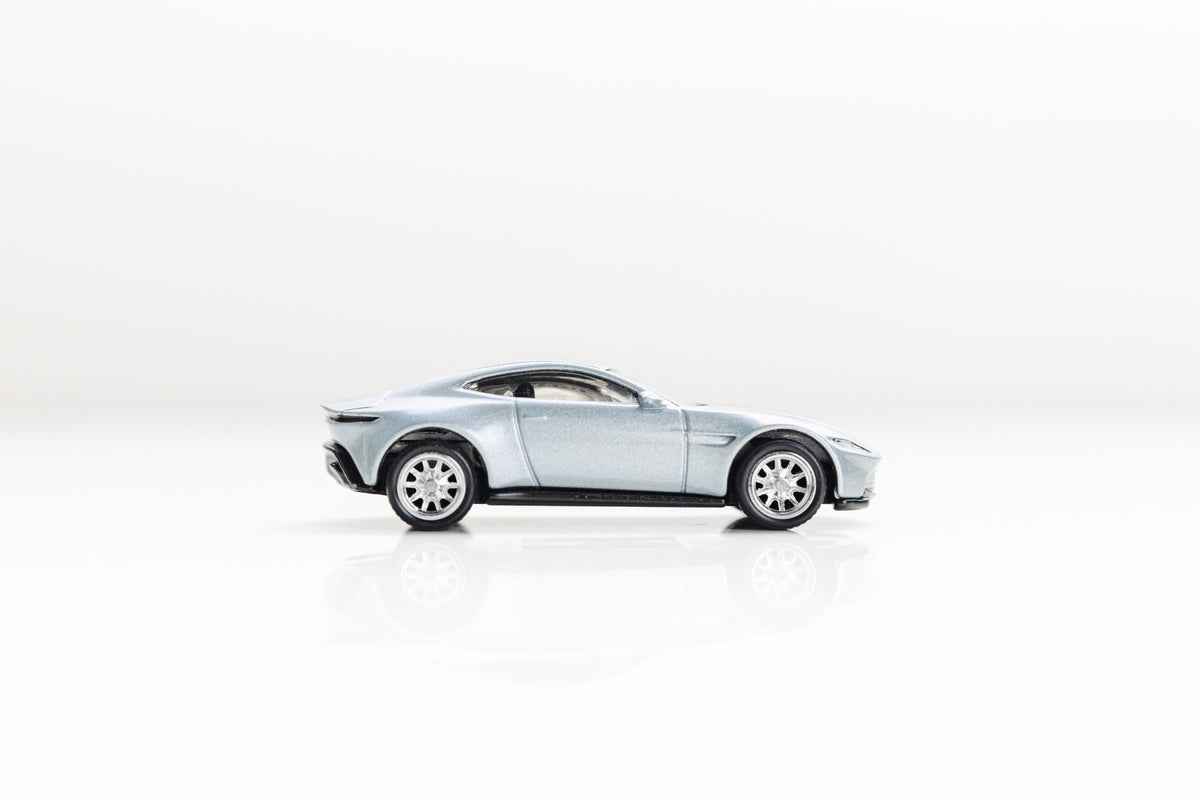 LOOSE Aston Martin DB10 - Pop Culture