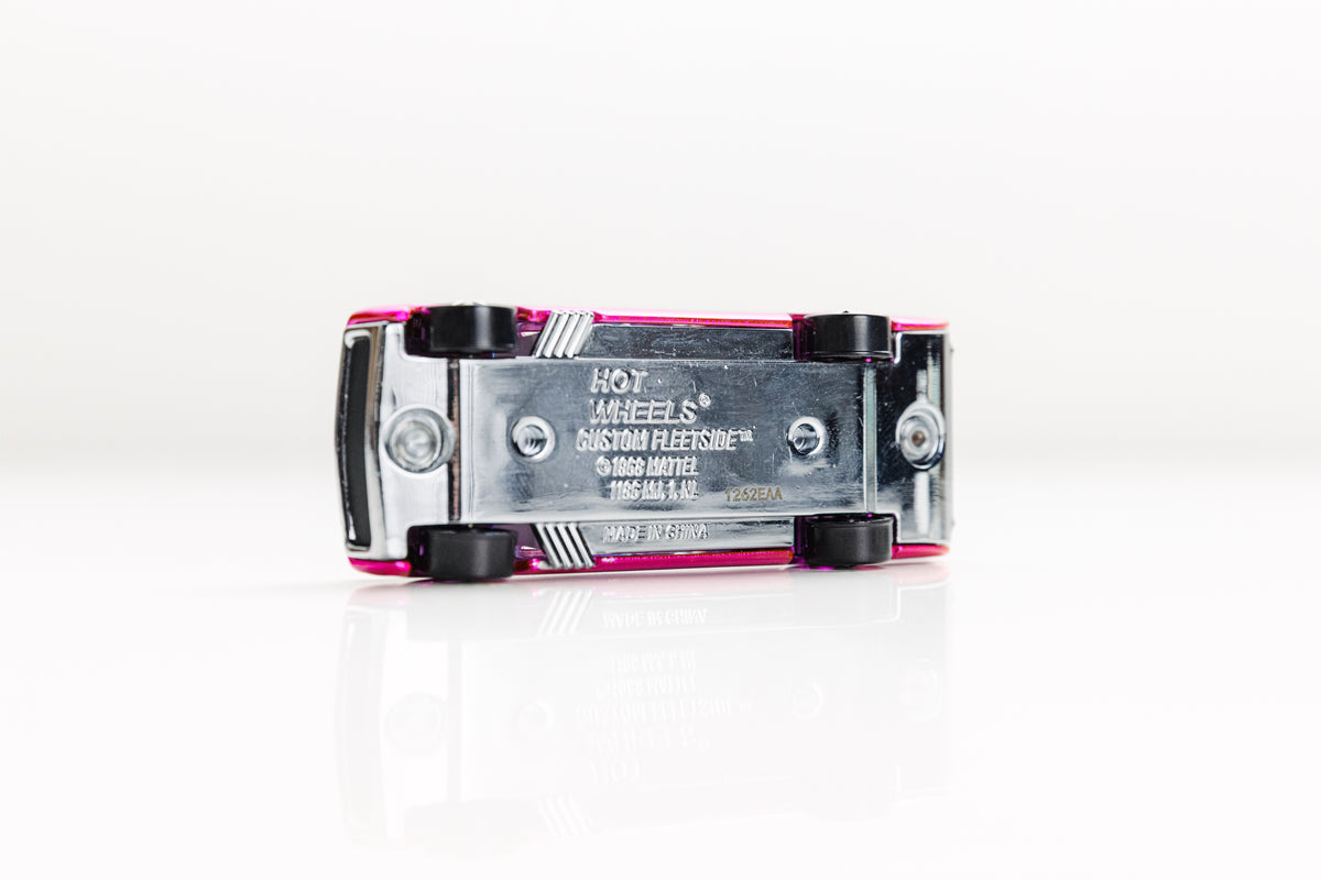LOOSE Custom Fleetside - Red Line Club (Damaged)