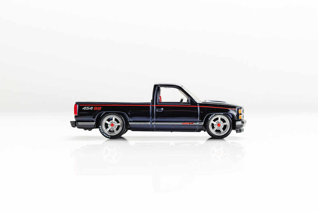 LOOSE 1990 Chevy 454 SS - Red Line Club