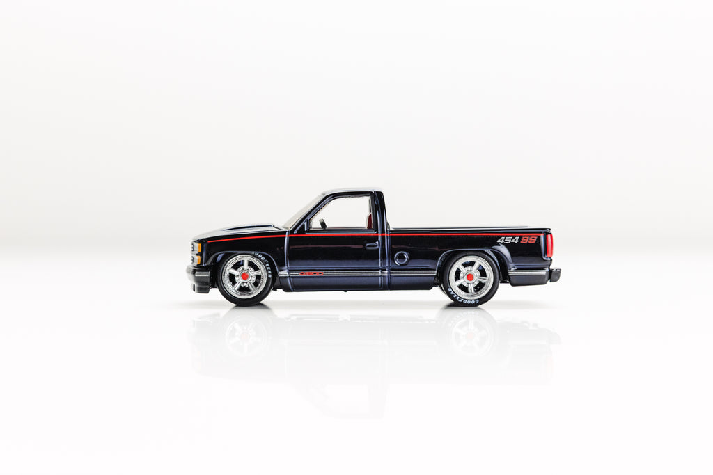 LOOSE 1990 Chevy 454 SS - Red Line Club