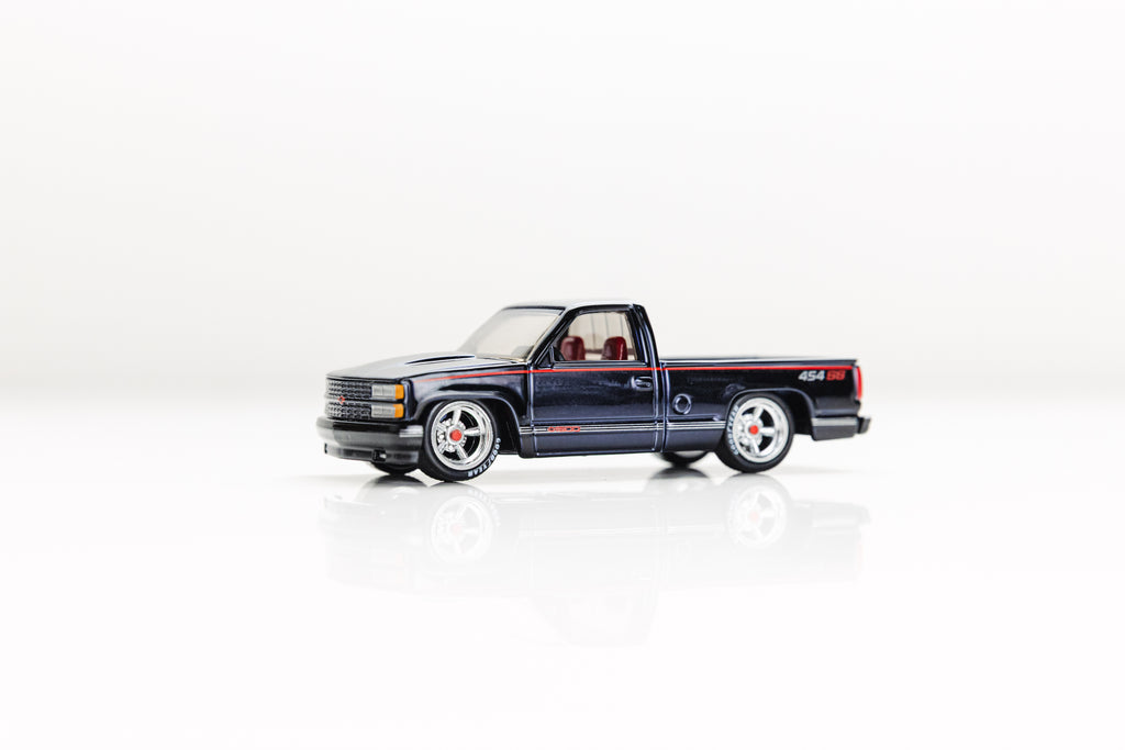 LOOSE 1990 Chevy 454 SS - Red Line Club