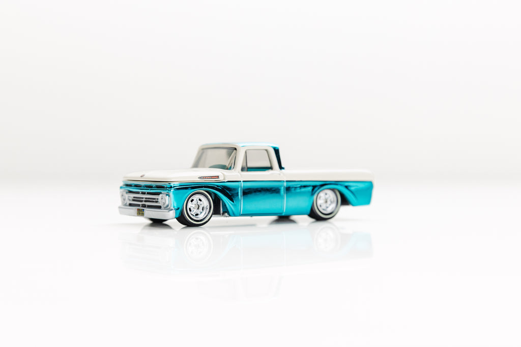 LOOSE 1962 Ford F100 - Red Line Club