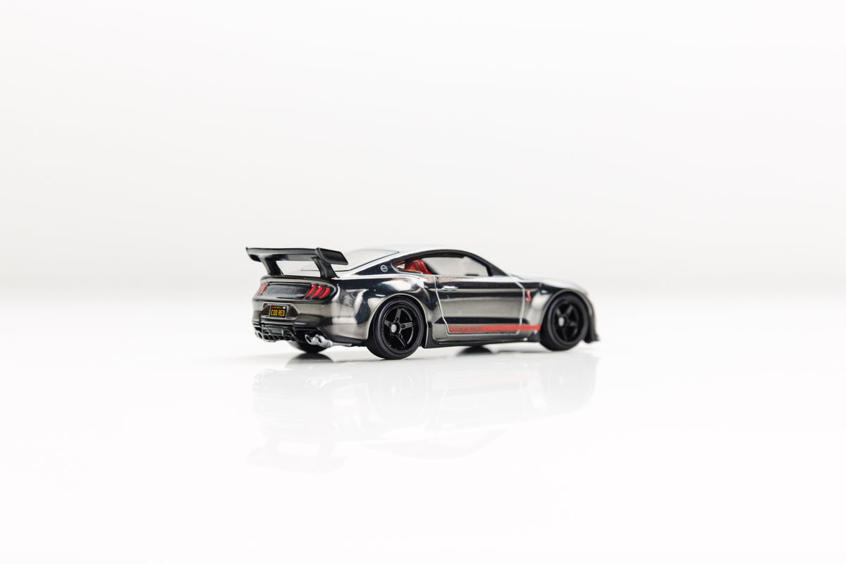 LOOSE 2022 Ford Mustang Shelby GT500 Code Red - Red Line Club