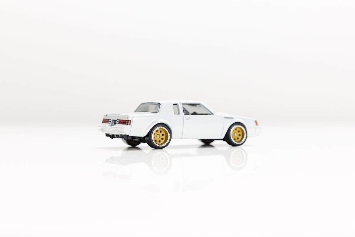 LOOSE '67 Buick Regal GNX - Car Culture
