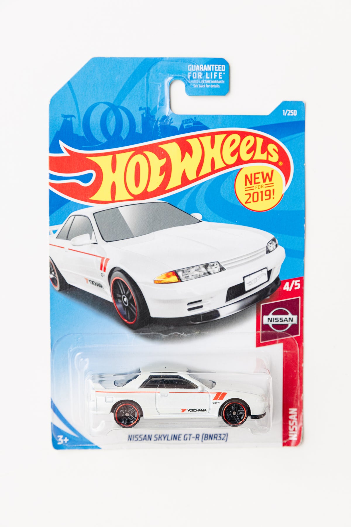 Nissan Skyline GT-R (BNR32) - Nissan (Damaged Card)