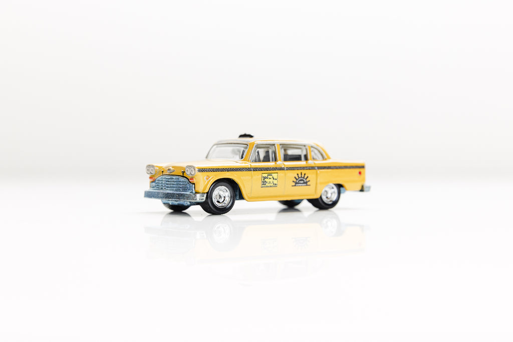 LOOSE Checker Marathon Cab - Retro Entertainment
