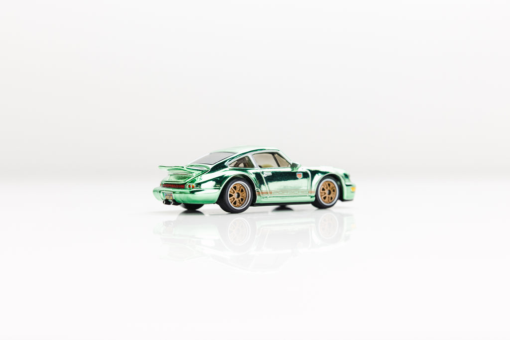 LOOSE Porsche 964 - Red Line Club