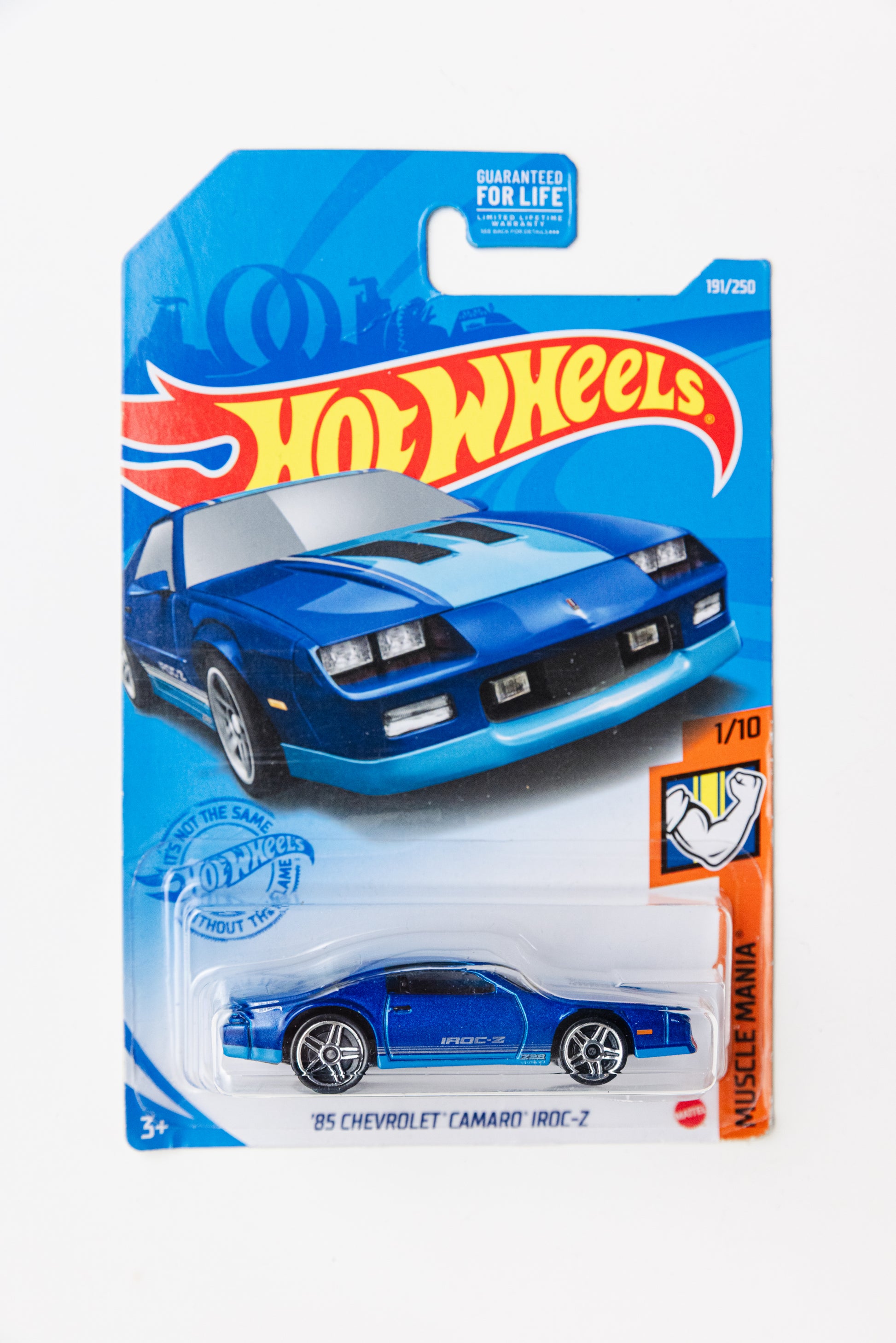 '85 Chevrolet Camaro Iroc-Z - Muscle Mania (Damaged Card)