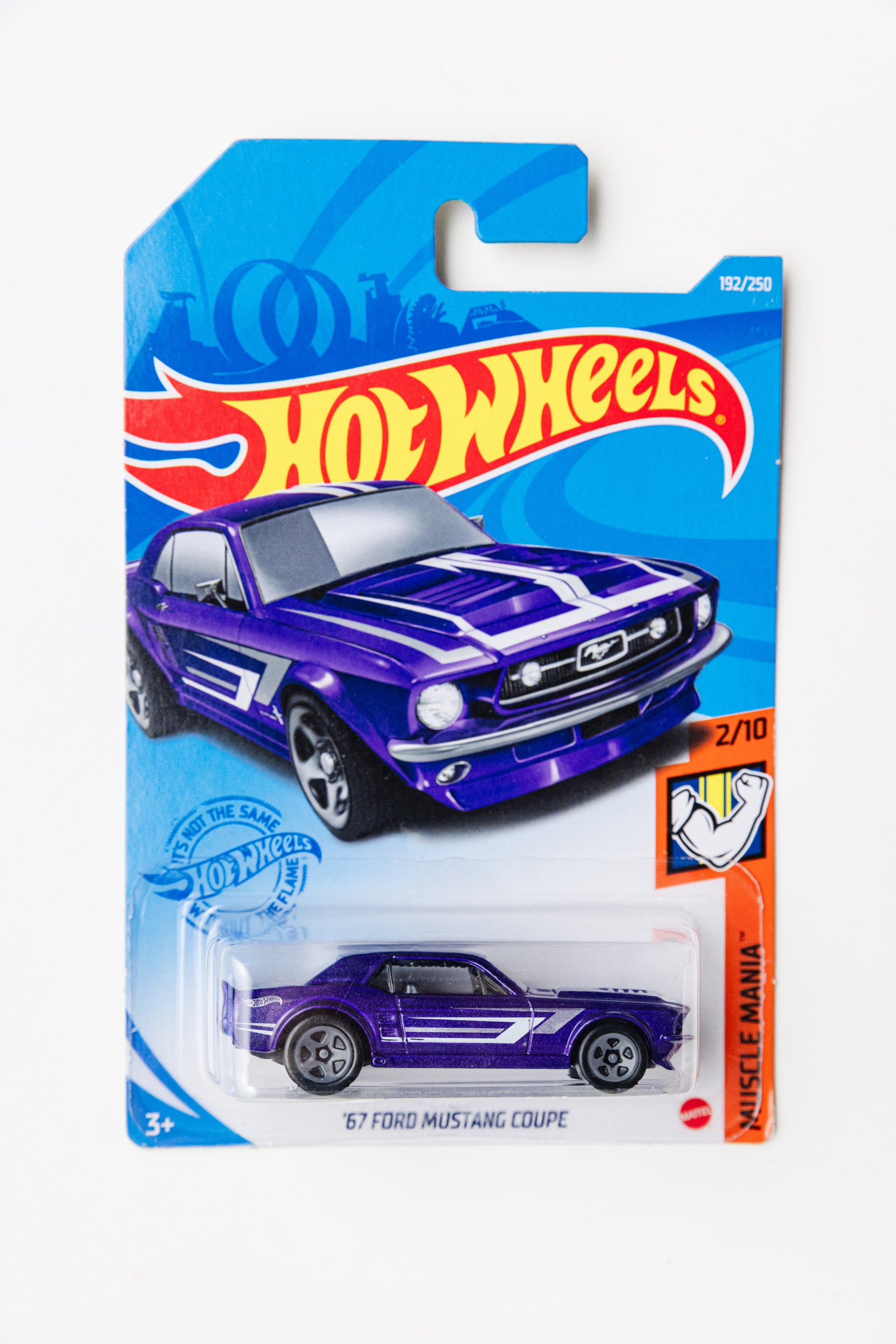 '67 Ford Mustang Coupe - Muscle Mania (Damaged Card)