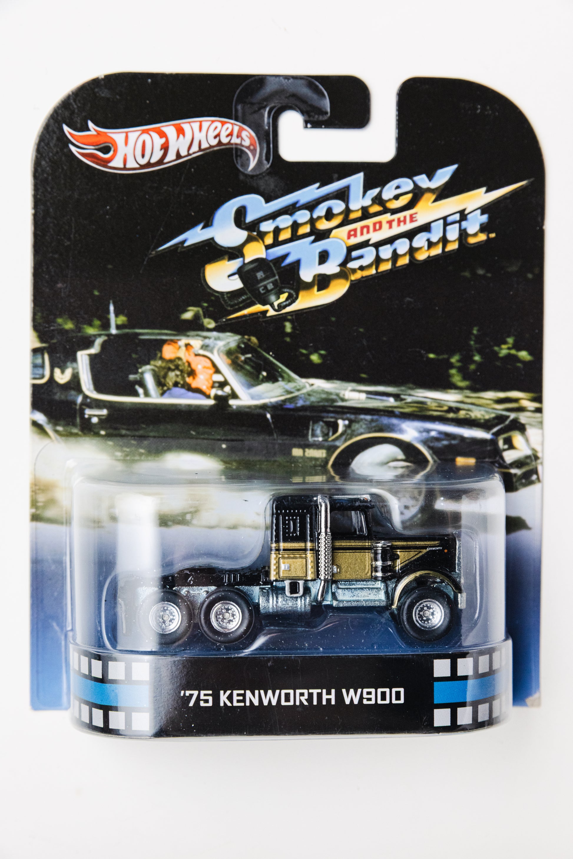 Retro Entertainment '75 Kenworth W900 - Smokey And The Bandit
