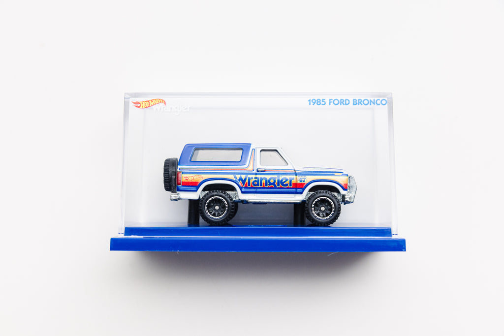 RLC '85 Ford Bronco - Wrangler