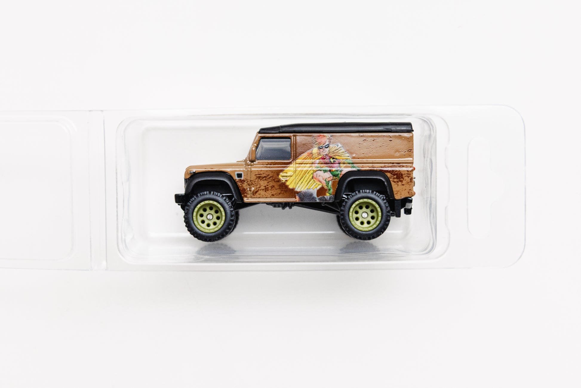 LOOSE Land Rover Defender 110 Hard Top - Pop Culture Batman