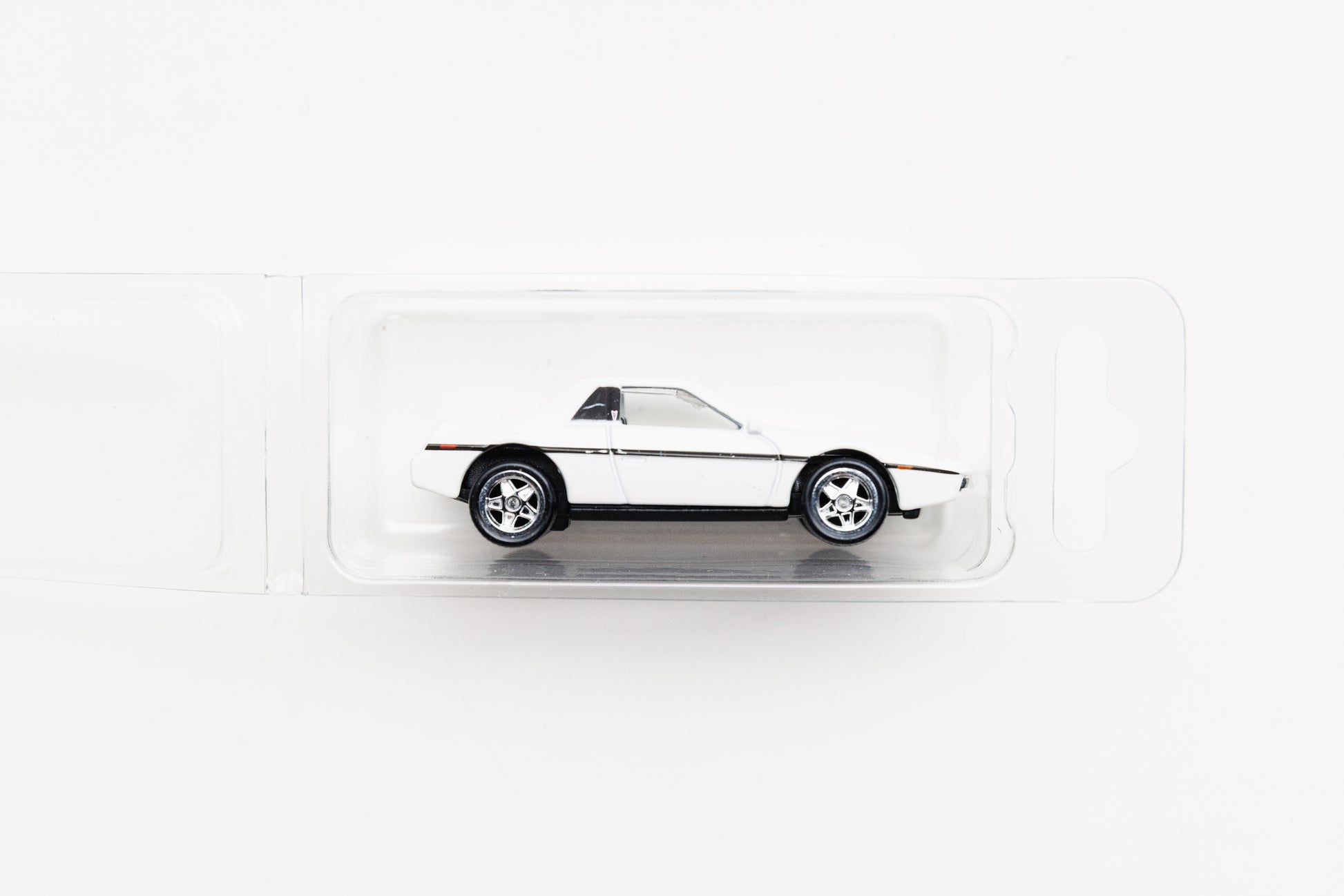 LOOSE Pontiac Fiero 2M4 - Retro Entertainment
