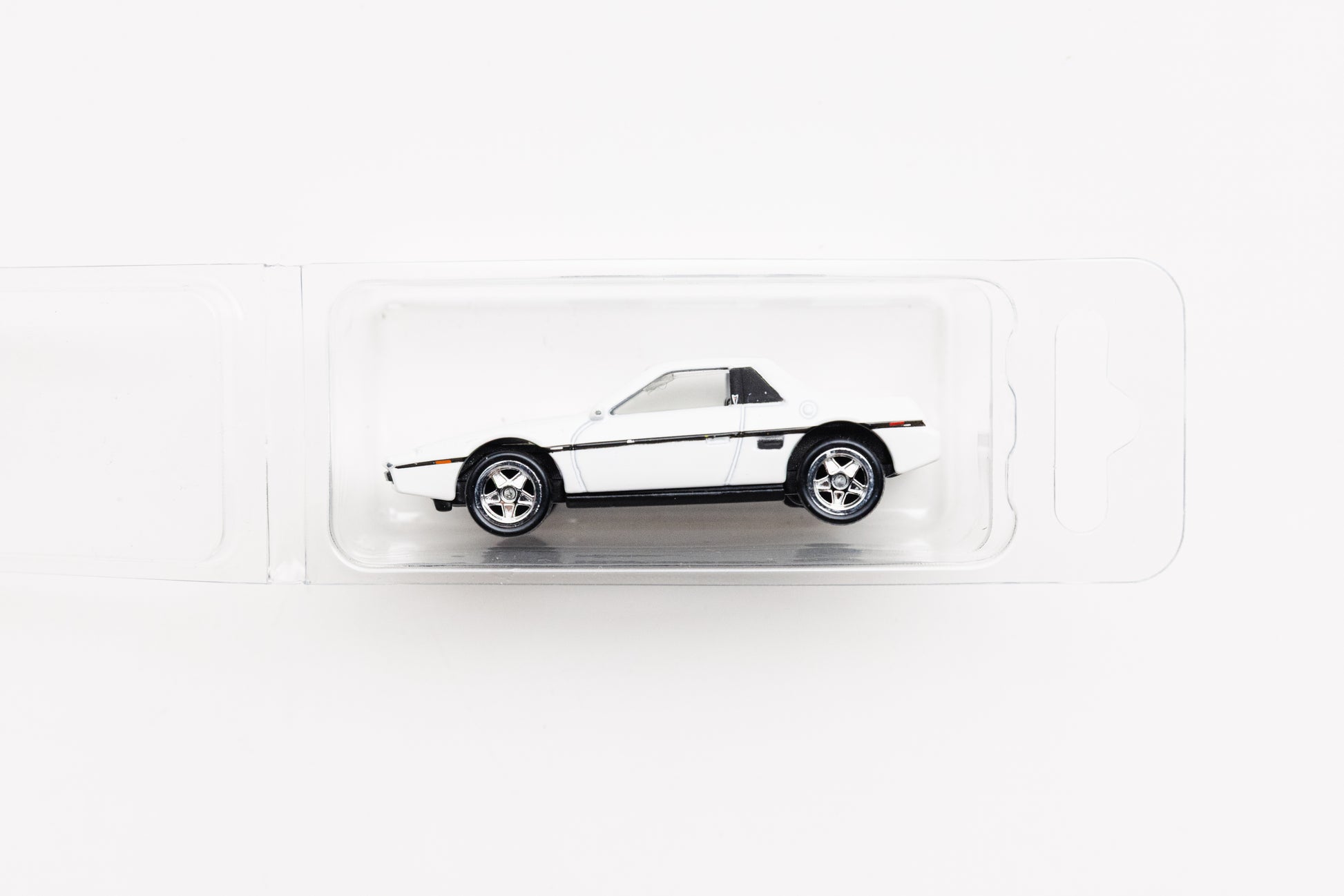 LOOSE Pontiac Fiero 2M4 - Retro Entertainment