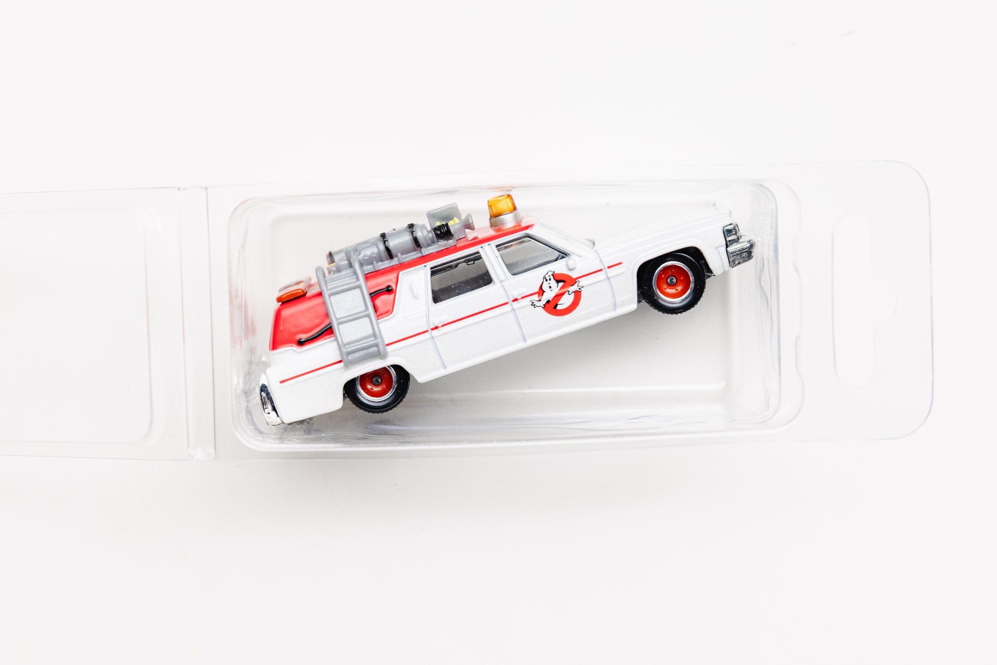 LOOSE Ghostbusters Ecto-1 - Retro Entertainment