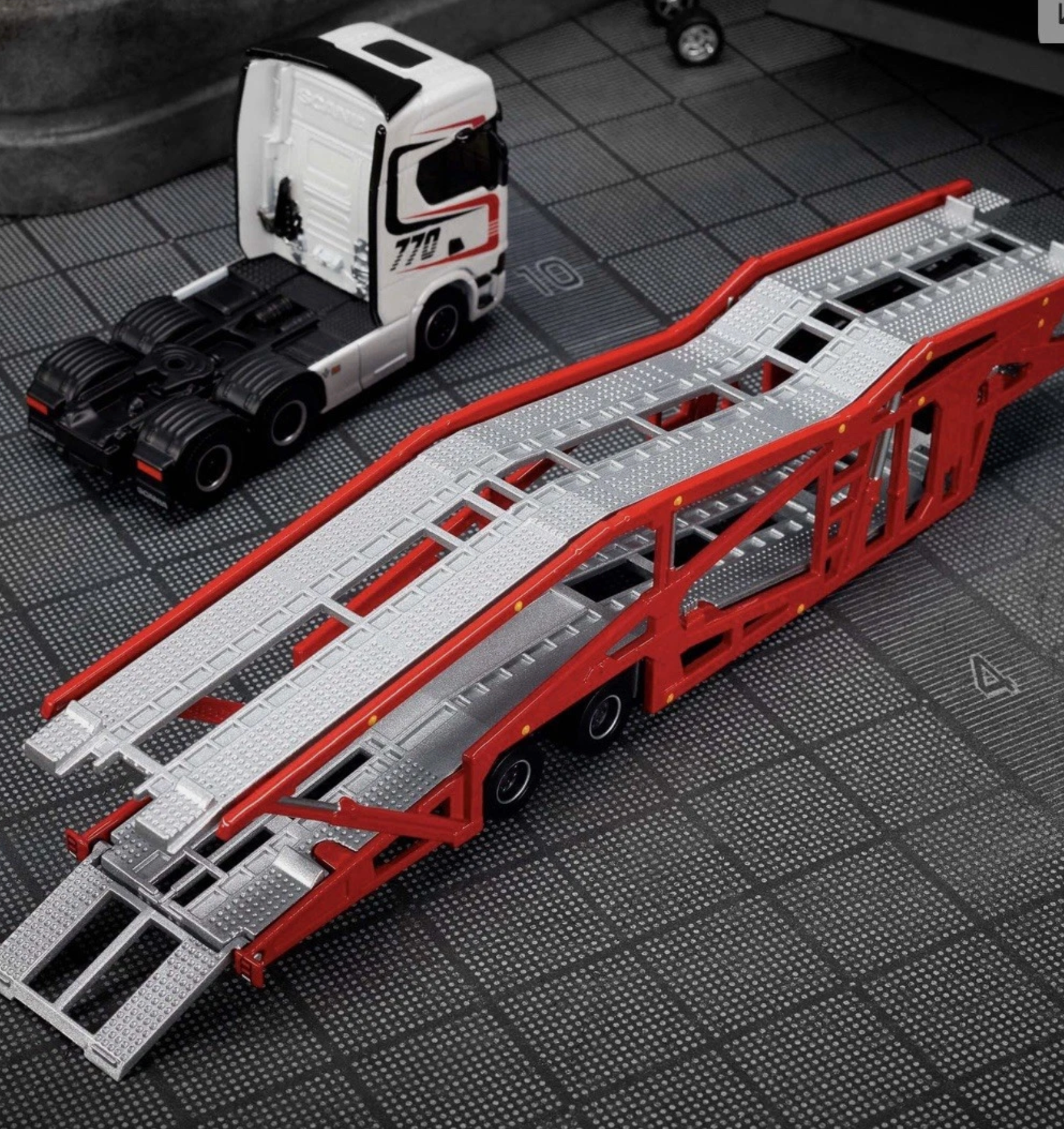 Elite 64 Scania 770 Semi Truck Hauler (SEALED)